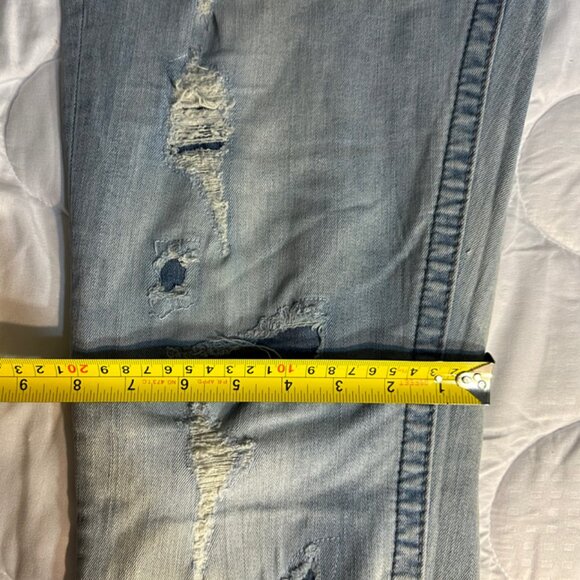 Miss Me Jeans Size 27 Inseam 23 inches Boyfriend Capri Weathered - Picture 7 of 14